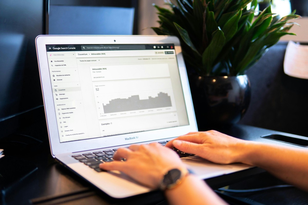 Why is Sellvio outstanding compared to other market players?